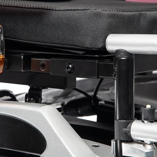 Коляска инвалидная с электроприводом ORTONICA Pulse 310 Коляска инвалидная с электроприводом ORTONICA Pulse 310